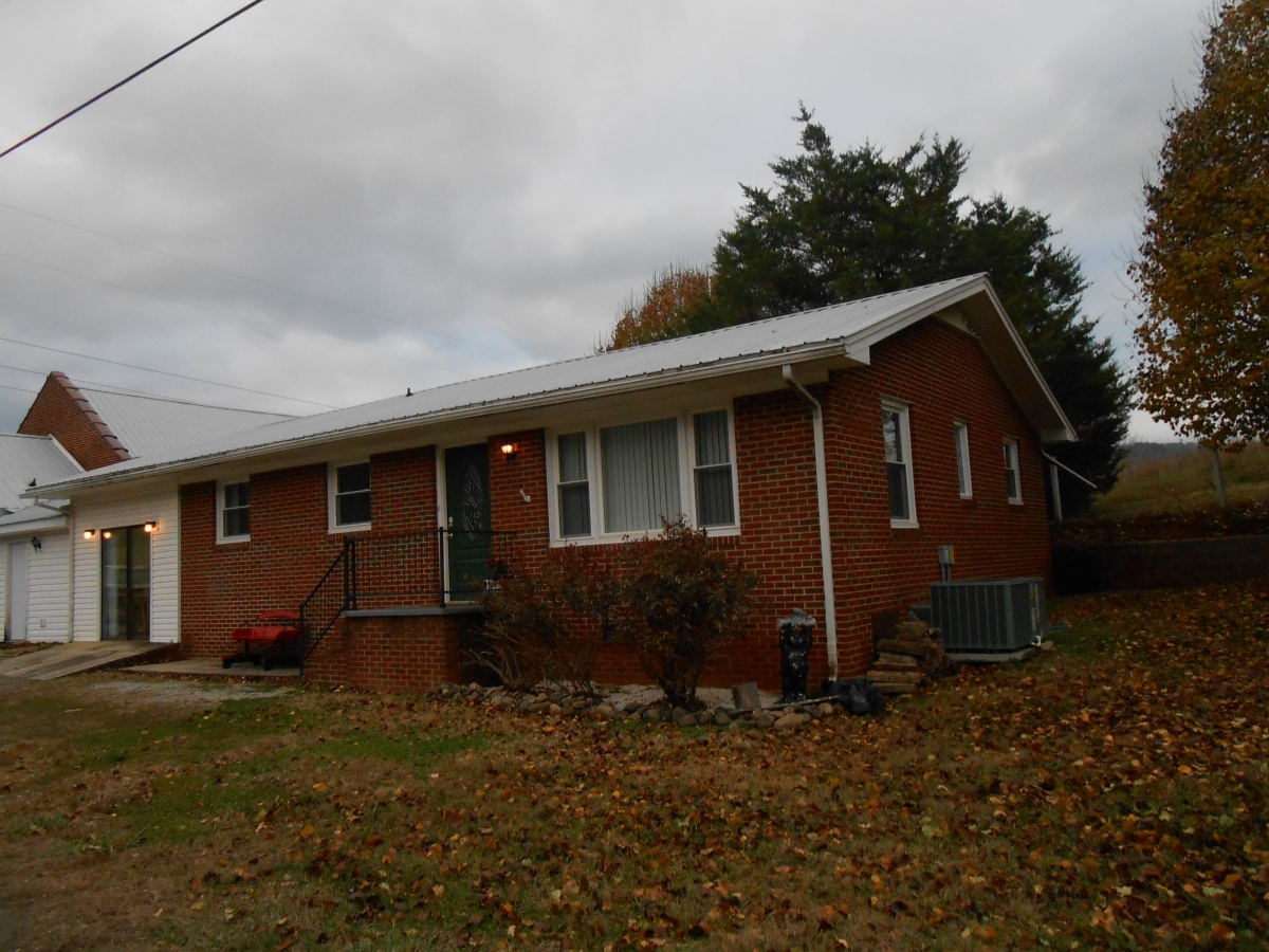 Sparta TN Cabin Rentals Cunningham Cabins